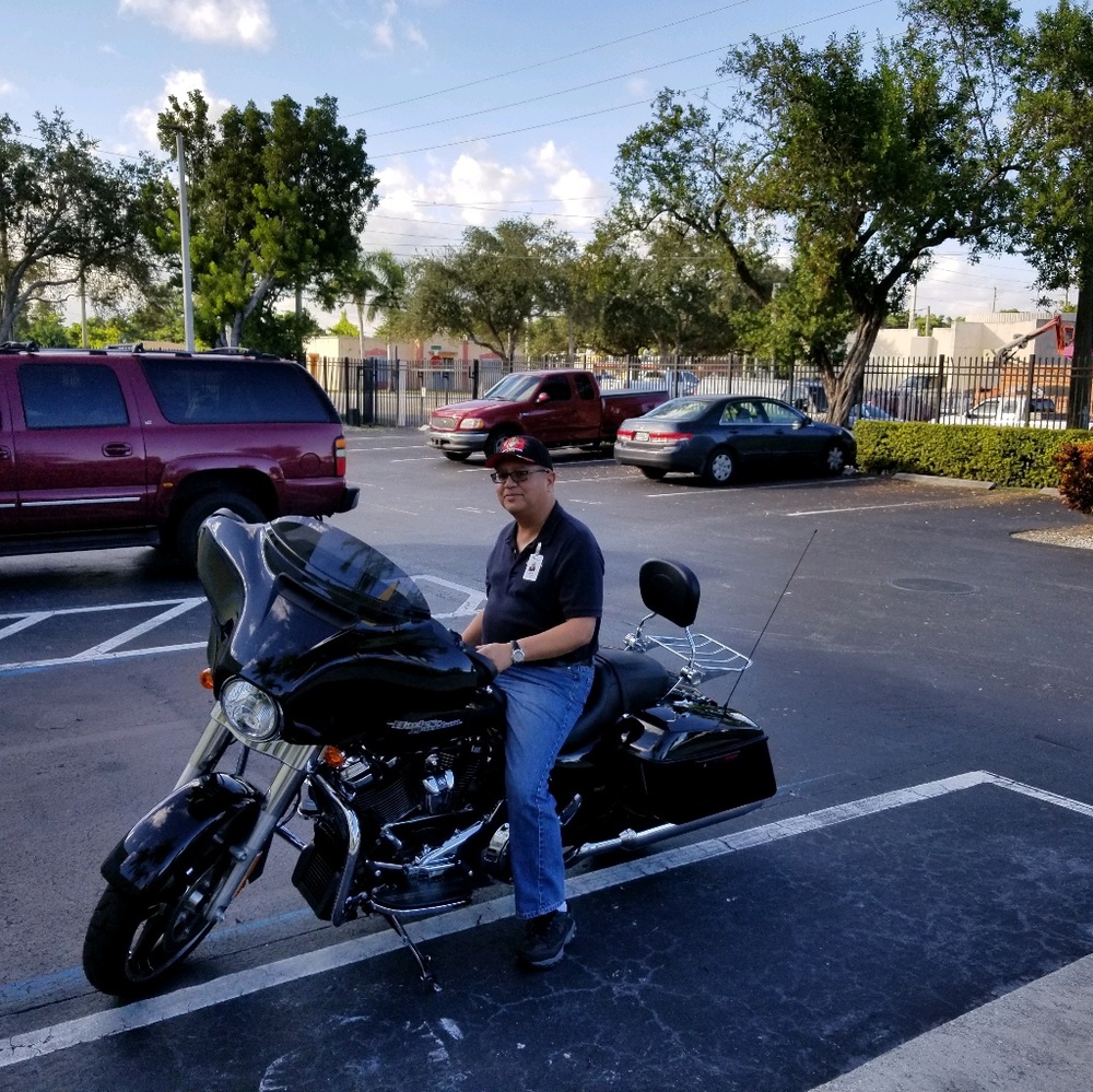 Meet your Posher, Michael